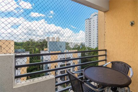 Apartamento à venda com 3 quartos, sendo 1 suíte, em Jardim Marajoara, São Paulo, SP