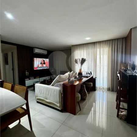 Apartamento à venda com 3 quartos, sendo 1 suíte, em Parque Reboucas, São Paulo, SP
