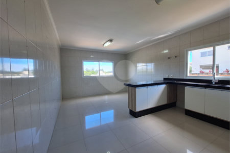 Casa à venda com 4 suítes no condomínio Terras de São Francisco, Vinhedo - SP