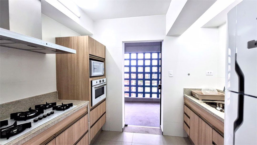 Sala Comercial à Venda na Encruzilhada – 100 M² – Santos/Sp