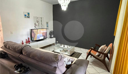 Casa à venda com 3 quartos, sendo 1 suíte,  em Jardim Capão Redondo, São Paulo, SP