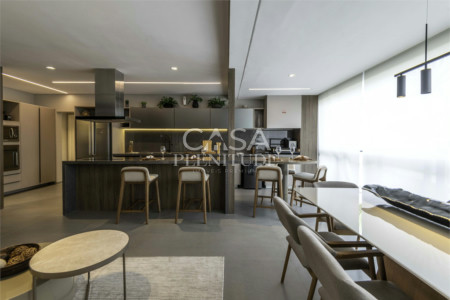 Apartamento à venda com 4 quartos, sendo 2 suítes, em Alto da Boa Vista, Sorocaba, SP