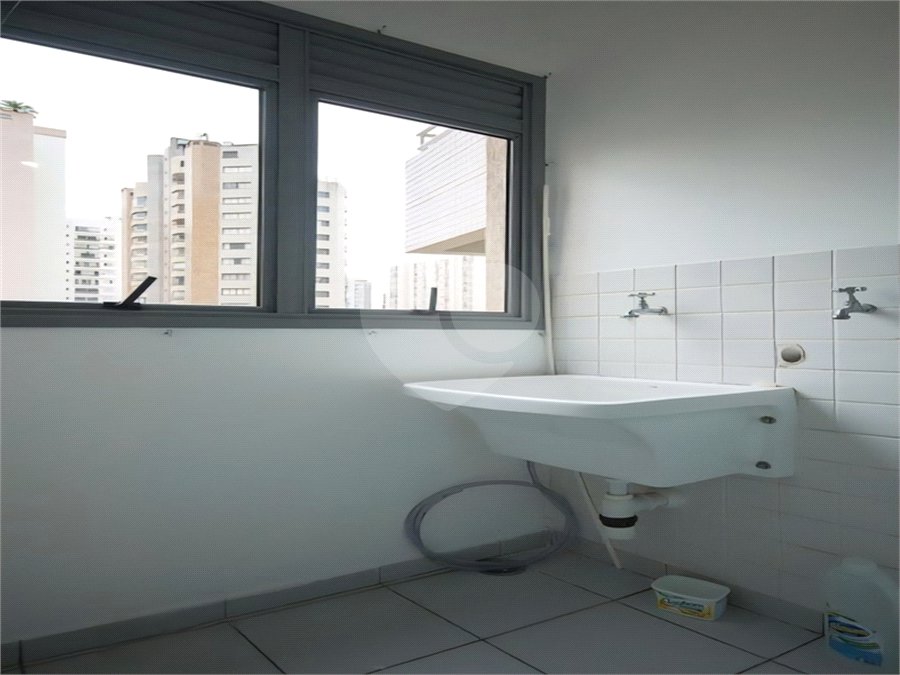 Apartamento à venda ou para alugar com 1 quarto em Brooklin Paulista, São Paulo, SP