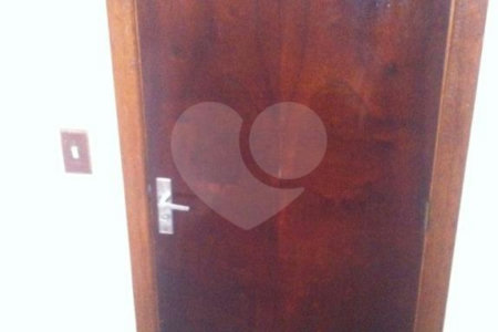 Sobrado à venda com 3 quartos, sendo 1 suíte, em Chora Menino, São Paulo, SP