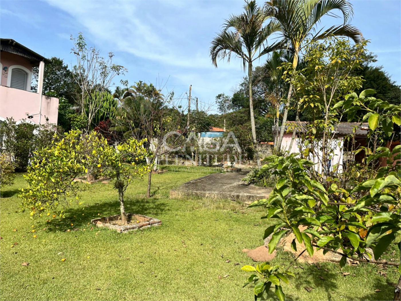 Chácara à venda com 3 suítes em Inhayba, Sorocaba, SP