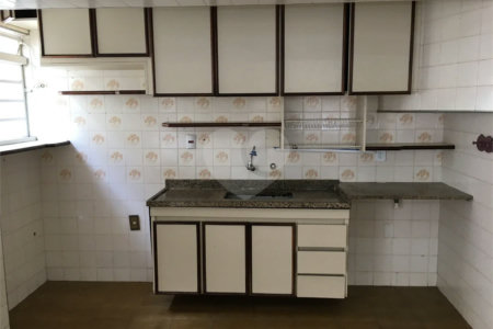 Casa à venda com 3 quartos, sendo 1 suíte, em Jardim São Paulo(zona Norte), São Paulo, SP