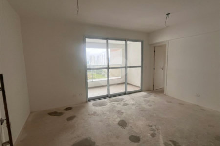 Apartamento à venda com 2 quartos, sendo 1 suíte,  em Loteamento Mogilar, Mogi das Cruzes, SP