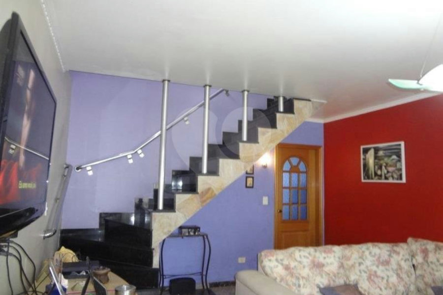 Sobrado à venda com 3 quartos, sendo 1 suíte,  em Santana, São Paulo, SP