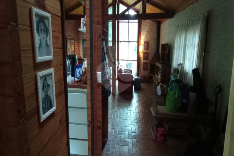 Casa Térrea à venda com 3 quartos, sendo 1 suíte, em Serra da Cantareira, Mairiporã, SP