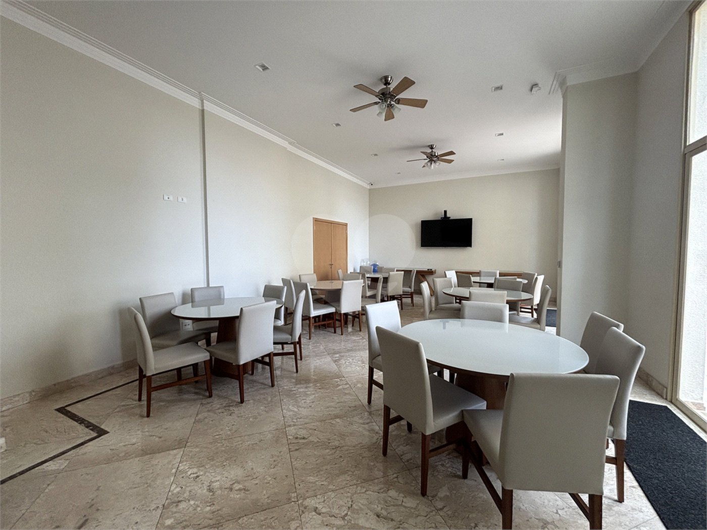 Apartamento à venda com 3 quartos, sendo 2 suítes, em Santana, São Paulo, SP
