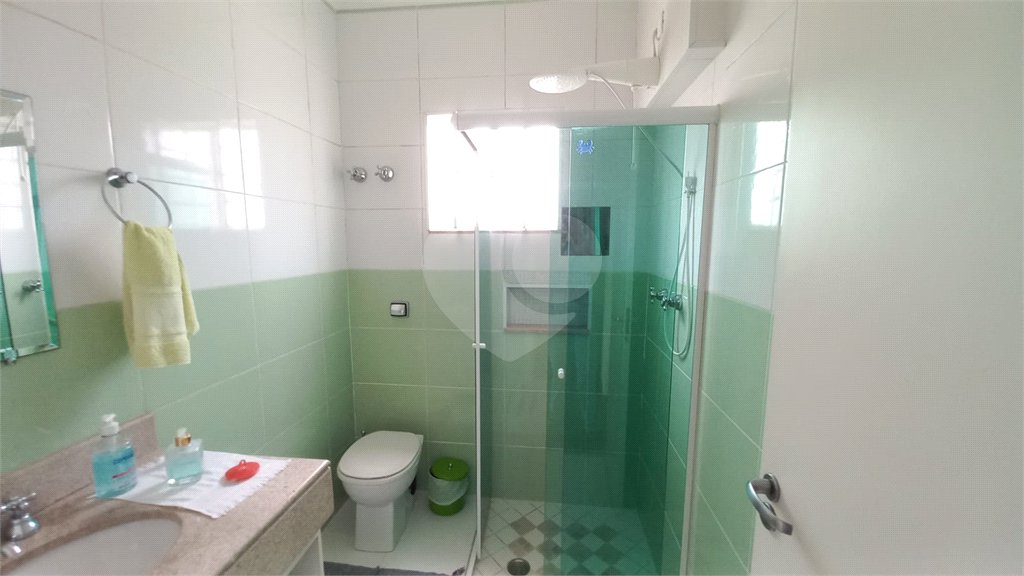 Sobrado à venda com 3 quartos, sendo 1 suíte, em Vila Gomes, São Paulo, SP