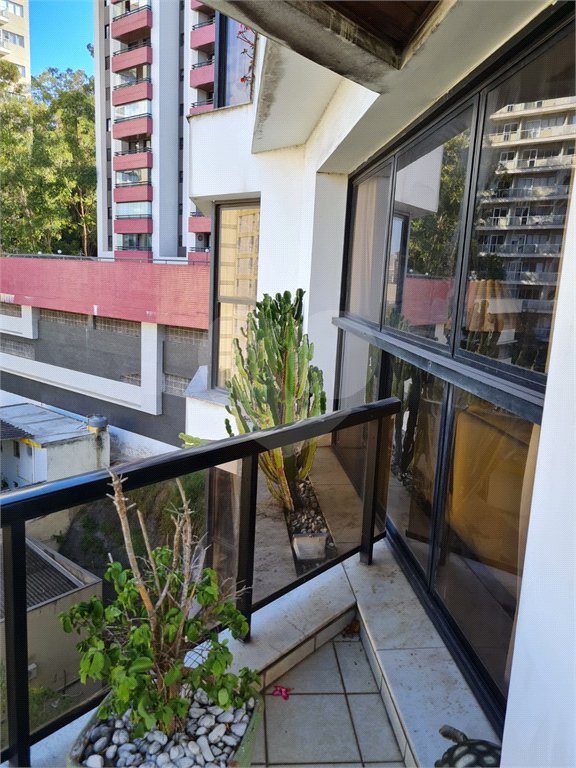 Apartamento à venda com 3 suítes em Vila Andrade, São Paulo, SP