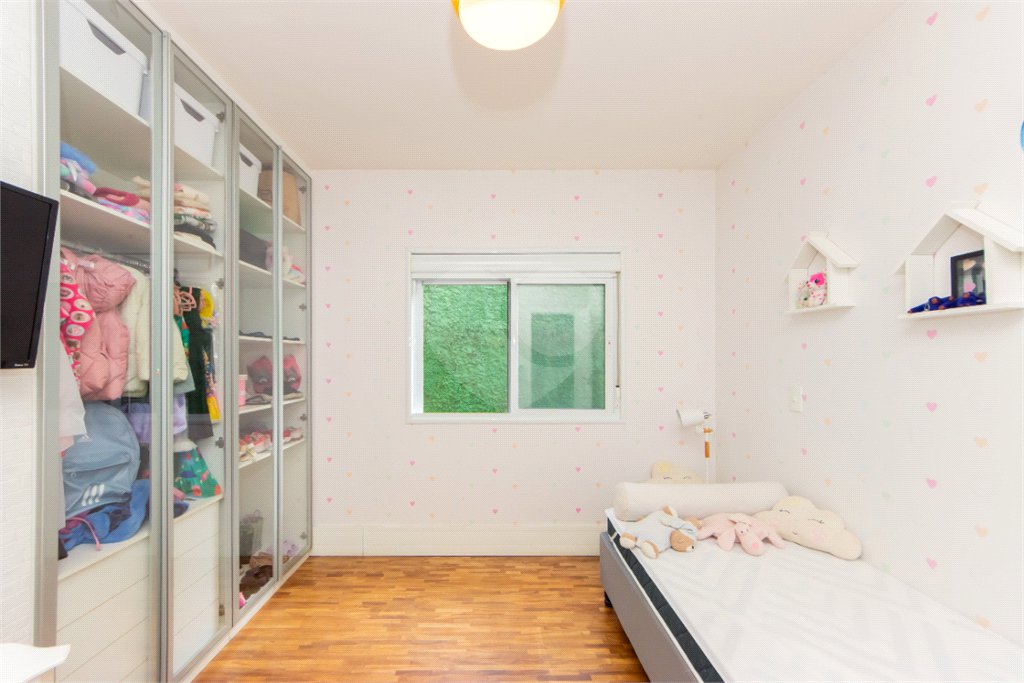 Casa à venda com 5 suítes no condomínio Solar dos Manacas, São Paulo - SP