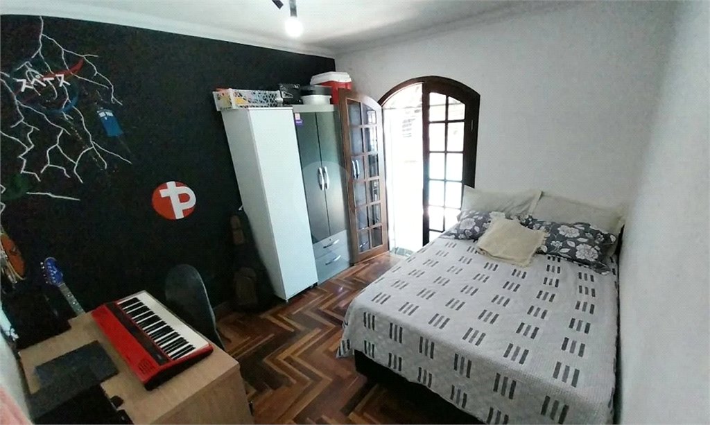 Sobrado à venda com 4 quartos, sendo 1 suíte, em Vila Prel, São Paulo, SP