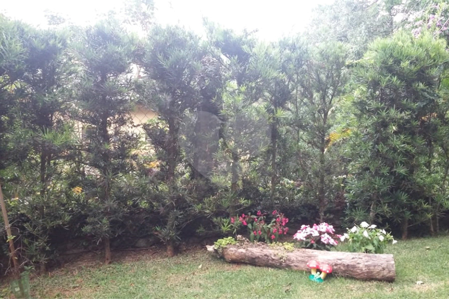 Sobrado à venda com 5 quartos, sendo 2 suítes,  em Serra da Cantareira, Mairiporã, SP