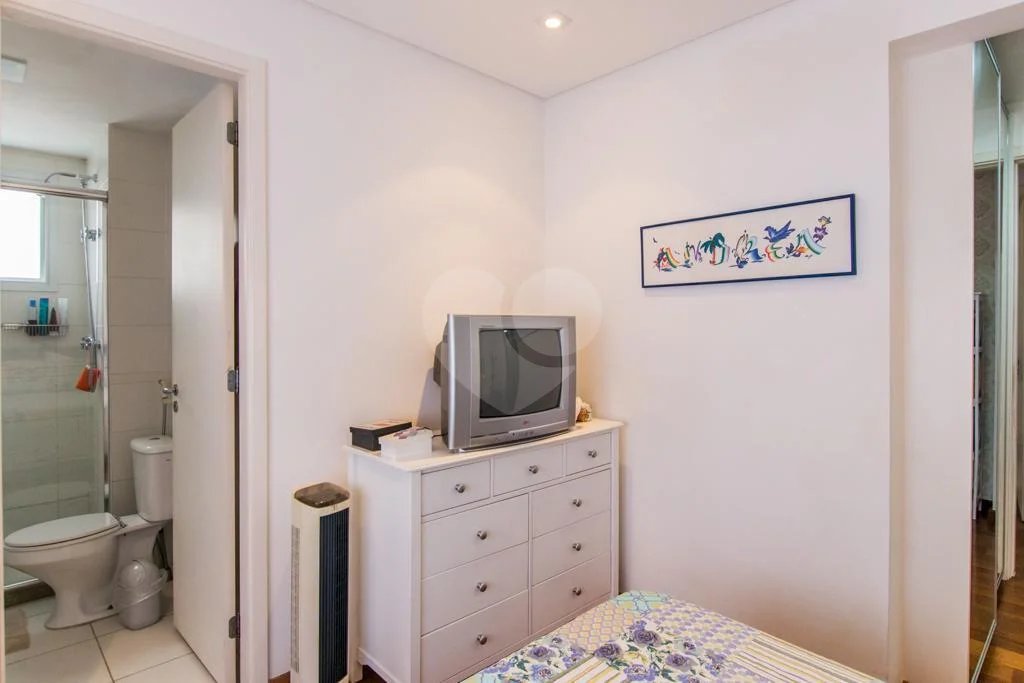 APARTAMENTO COM 118 m², TRÊS SUITES E VARANDA GOURMET - Campo Belo