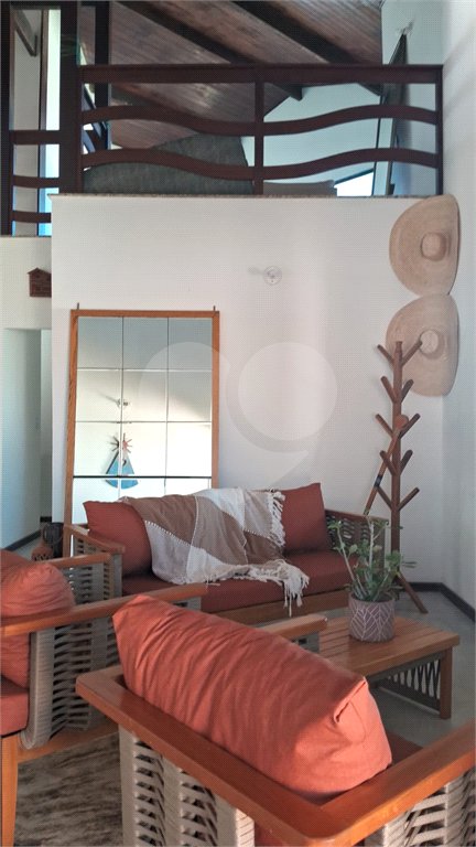 Casa à venda com 5 quartos, sendo 2 suítes, em Long Beach (tamoios), Cabo Frio, RJ