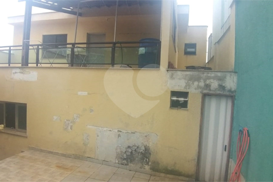 Sobrado à venda com 5 quartos, sendo 4 suítes, em Parada Inglesa, São Paulo, SP