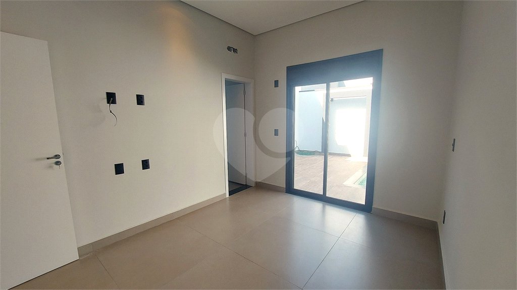 Casa à venda com 3 suítes no condomínio Villagio DI Capri, Votorantim - SP