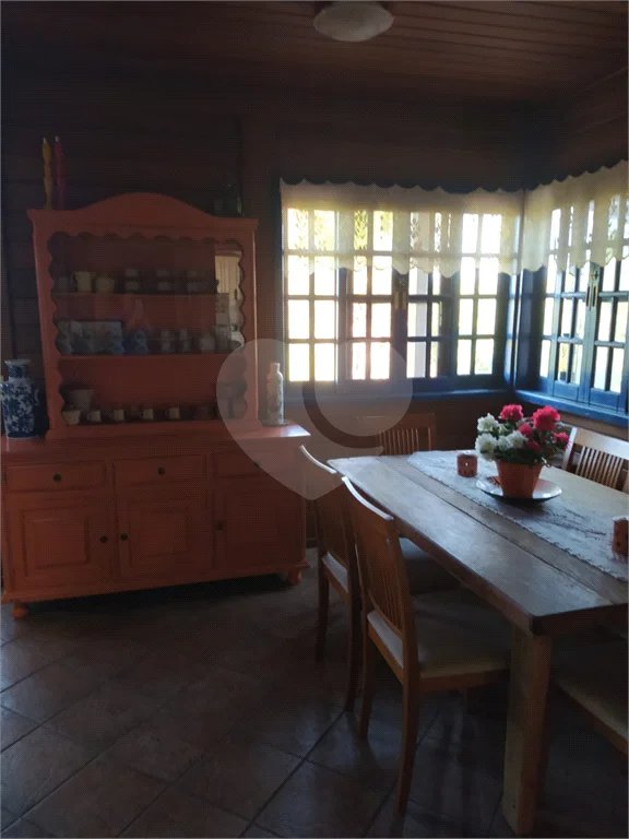 Casa à venda com 7 quartos, sendo 3 suítes, em Fazenda Marajoara, Campo Limpo Paulista, SP