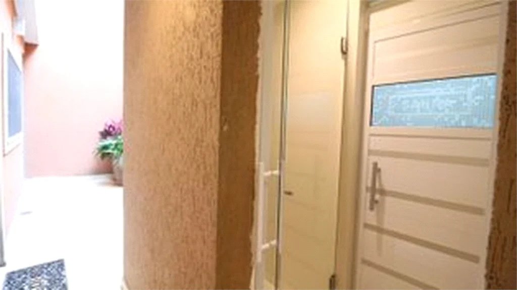 Sobrado à venda com 4 quartos, sendo 3 suítes, em Paraíso do Morumbi, São Paulo, SP