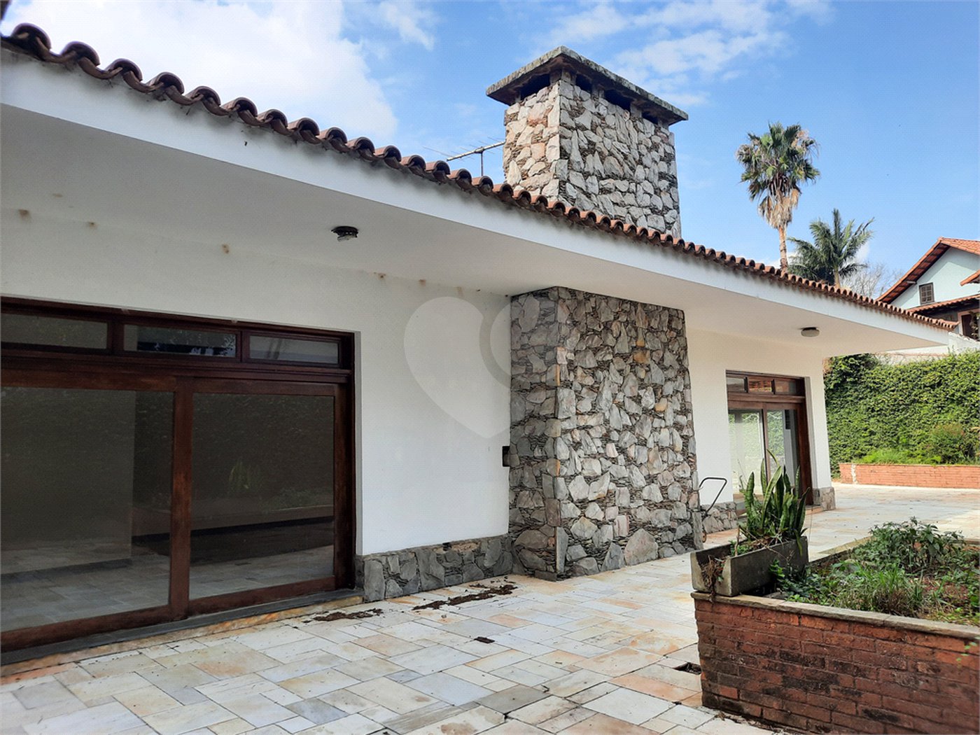 Casa Térrea à venda com 3 suítes em Interlagos, São Paulo, SP