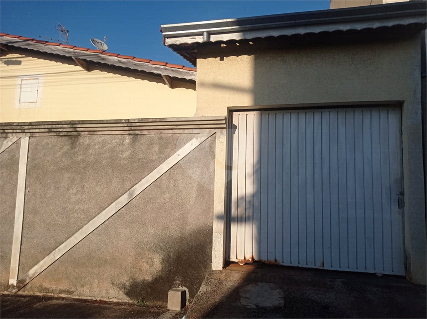 Casa Térrea à venda com 3 quartos em Jardim Santa Bárbara, Sorocaba, SP