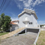 Casa à venda com 4 suítes no condomínio Terras de São Francisco, Vinhedo - SP