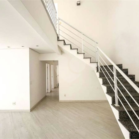 Apartamento à venda ou para alugar com 4 quartos, sendo 2 suítes, em Vila Oliveira, Mogi das Cruzes, SP