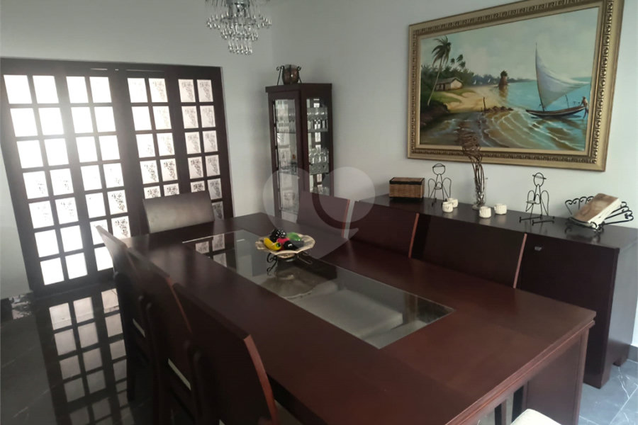 Casa à venda com 3 quartos, sendo 1 suíte,  em Parque Novo Mundo, São Paulo, SP
