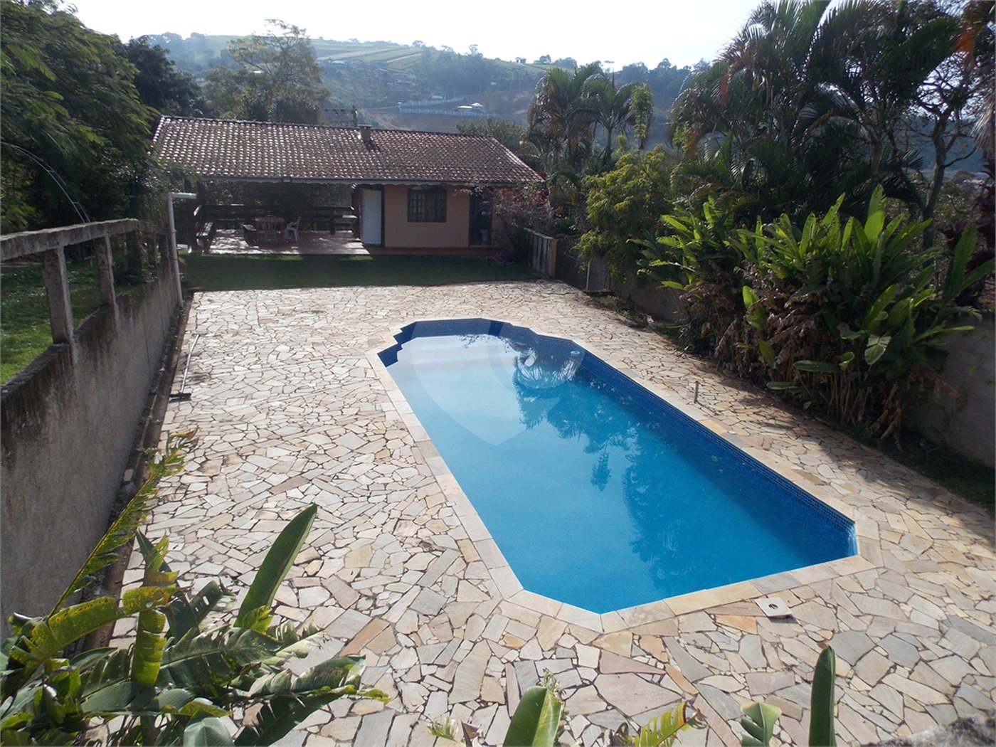 Casa Térrea à venda com 3 quartos, sendo 1 suíte, em Mirante do Cachoeira, Piracaia, SP