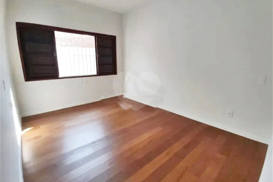 Casa à venda com 3 quartos, sendo 1 suíte,  em Parada Inglesa, São Paulo, SP