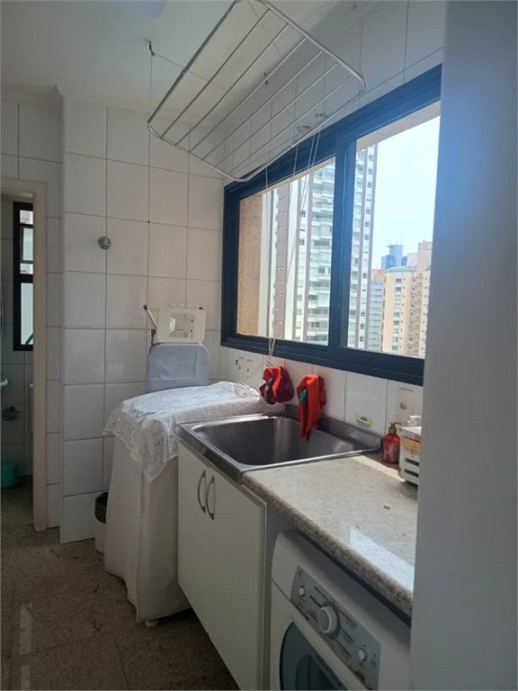 Apartamento à venda com 3 suítes em Vila Suzana, São Paulo, SP