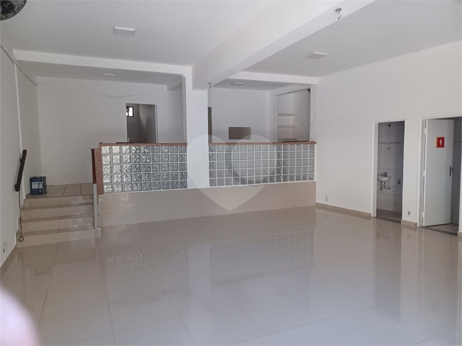 Salão Comercial para alugar no Centro, Mairiporã, SP