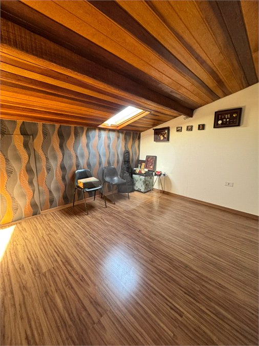 Sobrado à venda com 3 quartos, sendo 1 suíte, em Jardim Popular, São Paulo, SP