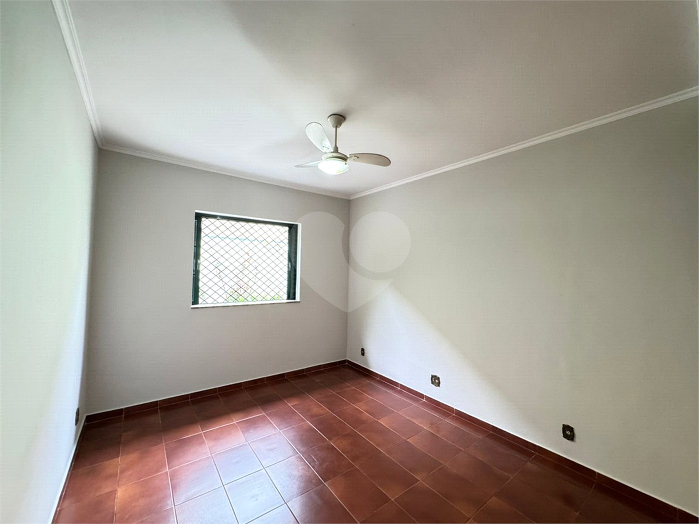 Casa à venda com 4 quartos, sendo 2 suítes, em Ribeirânia, Ribeirão Preto, SP