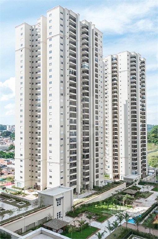 Apartamento à venda com 2 quartos, sendo 1 suíte, em Jardim Flor da Montanha, Guarulhos, SP