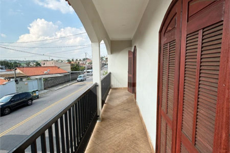 Casa à venda com 3 quartos, sendo 1 suíte, no Centro, Salto, SP