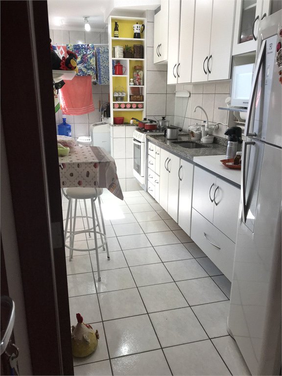 Apartamento à venda com 3 quartos, sendo 1 suíte, em Jardim Bela Vista, São José dos Campos, SP