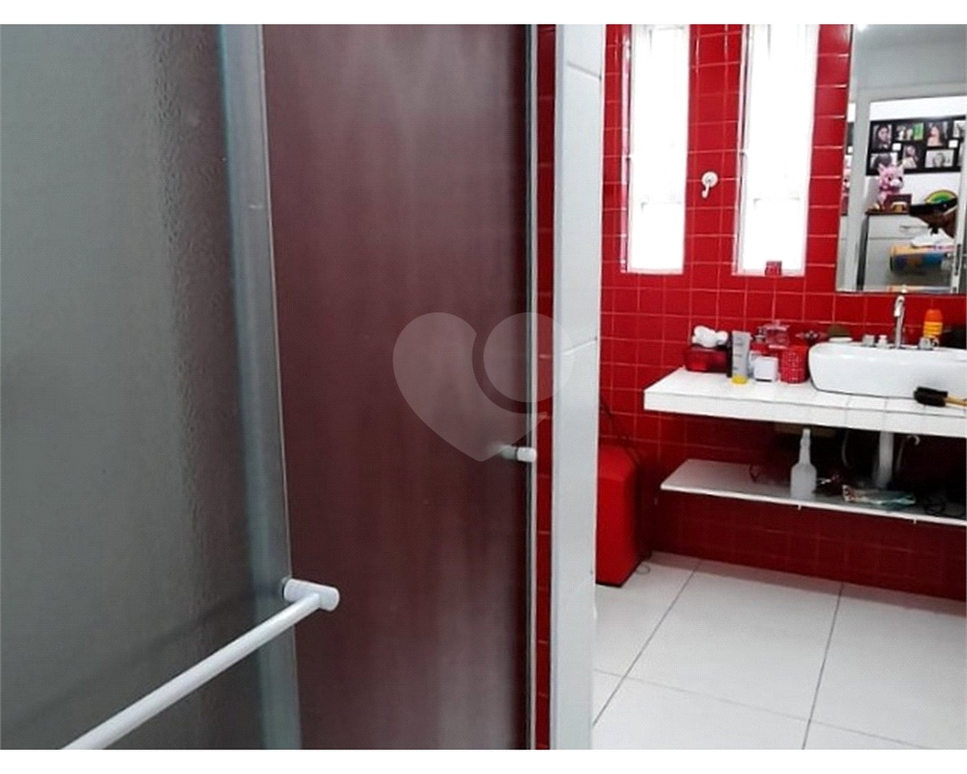 Casa à venda com 5 quartos, sendo 4 suítes, em Água Fria, São Paulo, SP