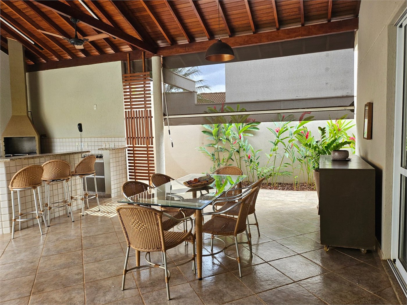 Casa à venda com 4 suítes no condomínio Santa Monica 1, Ribeirão Preto - SP