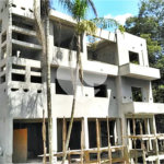 Casa à venda com 4 quartos, sendo 3 suítes, no condomínio Cantareira, Mairiporã - SP