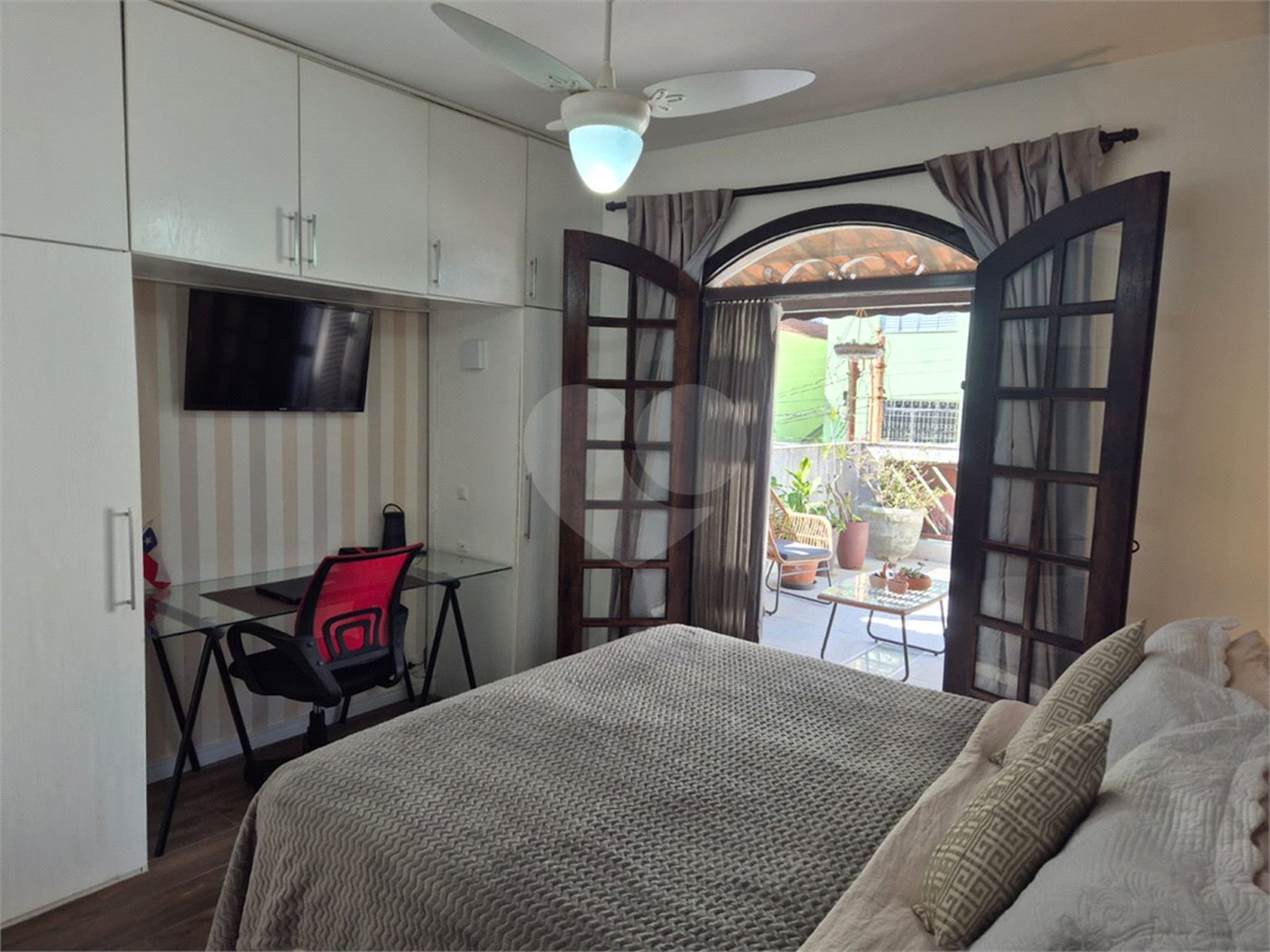 Sobrado à venda com 2 quartos em Vila Gumercindo, São Paulo, SP
