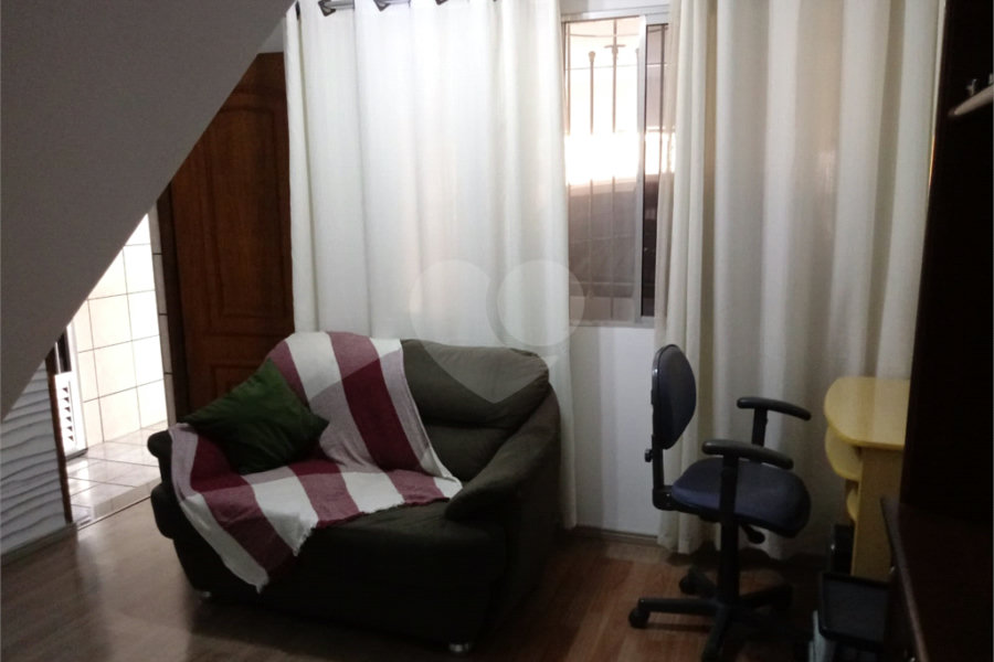 Sobrado à venda com 3 quartos no Brasilândia, São Paulo, SP