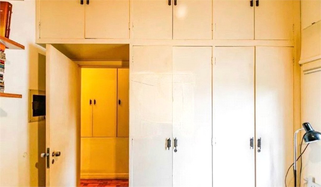 Sobrado à venda com 4 quartos, sendo 1 suíte, em Vila Cordeiro, São Paulo, SP