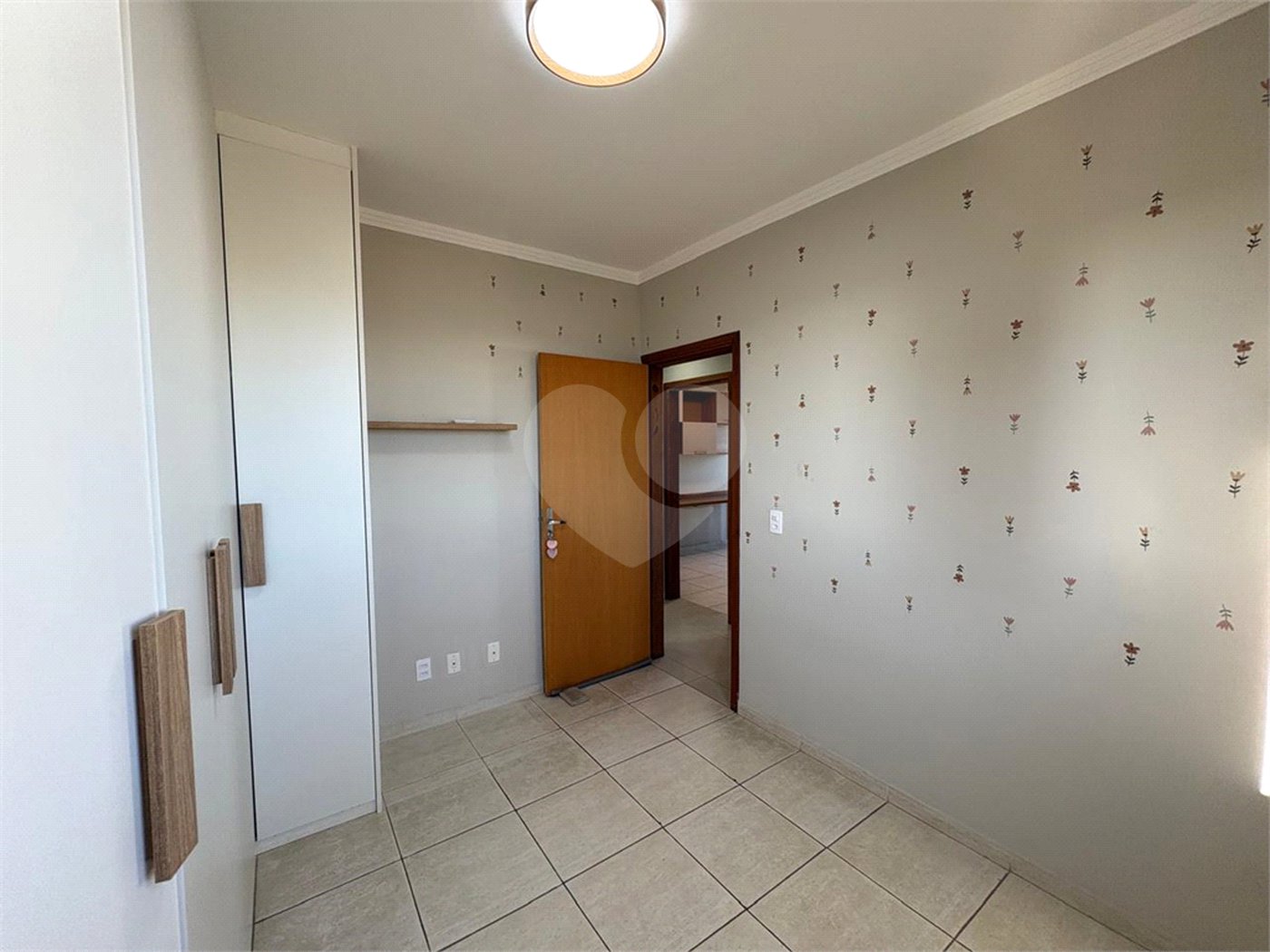 Apartamento à venda com 3 quartos, sendo 1 suíte, em Vila Independência, Sorocaba, SP