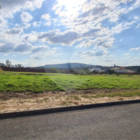 Terreno à venda no condomínio Village Ipanema 2, Araçoiaba da Serra - SP