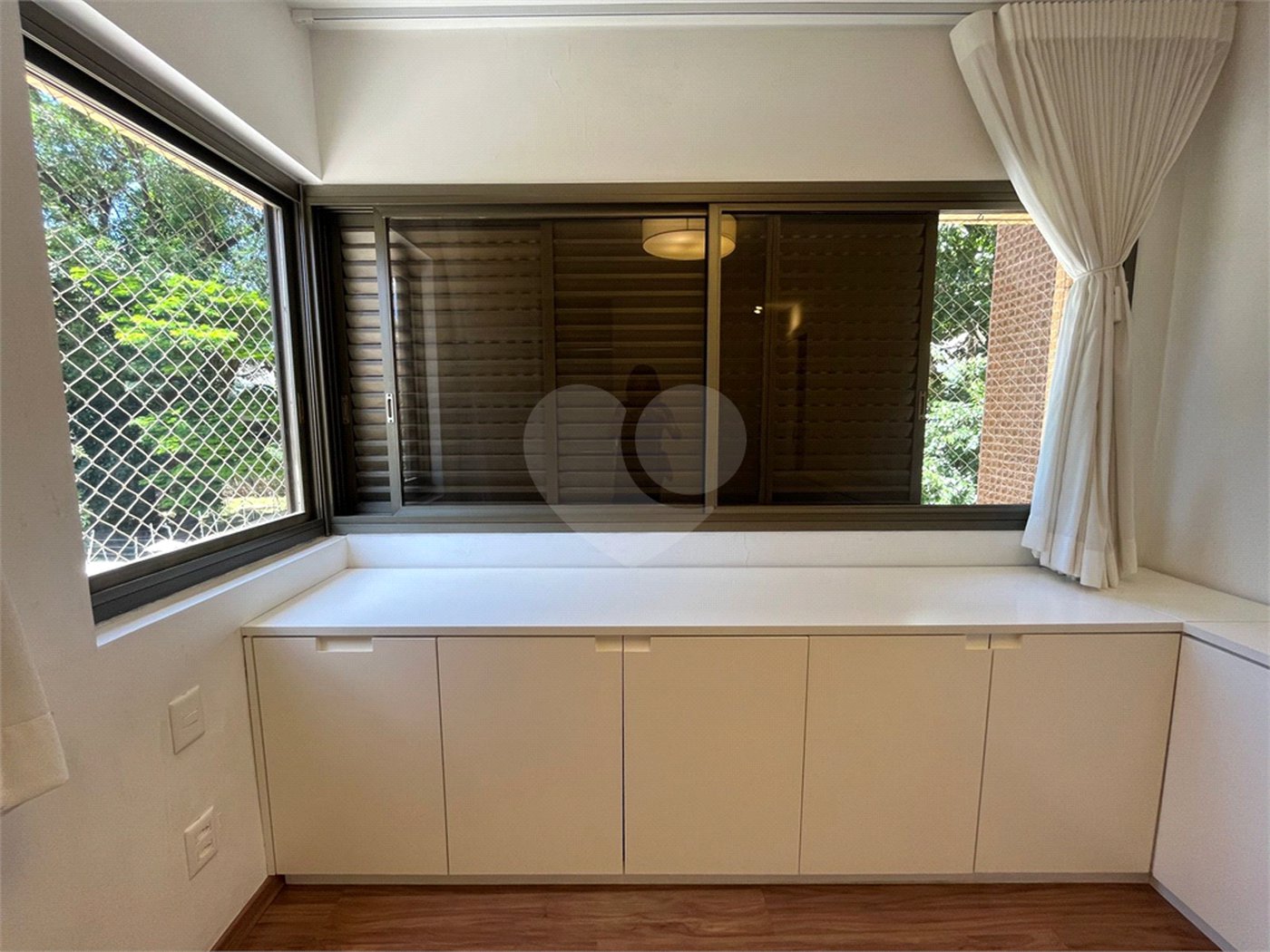 Apartamento à venda com 3 quartos, sendo 1 suíte, em Tremembé, São Paulo, SP