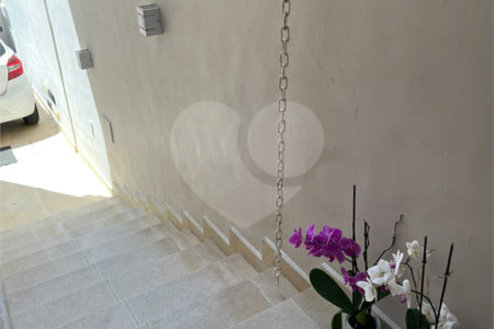 Sobrado à venda com 3 quartos, sendo 1 suíte, em Vila Alexandria, São Paulo, SP