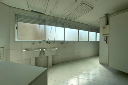 Apartamento para alugar com 4 suítes em Jardim Fonte do Morumbi, São Paulo, SP